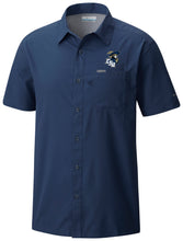 Load image into Gallery viewer, COLUMBIA Slack Tide Short Sleeve Button Down, Navy (F22)